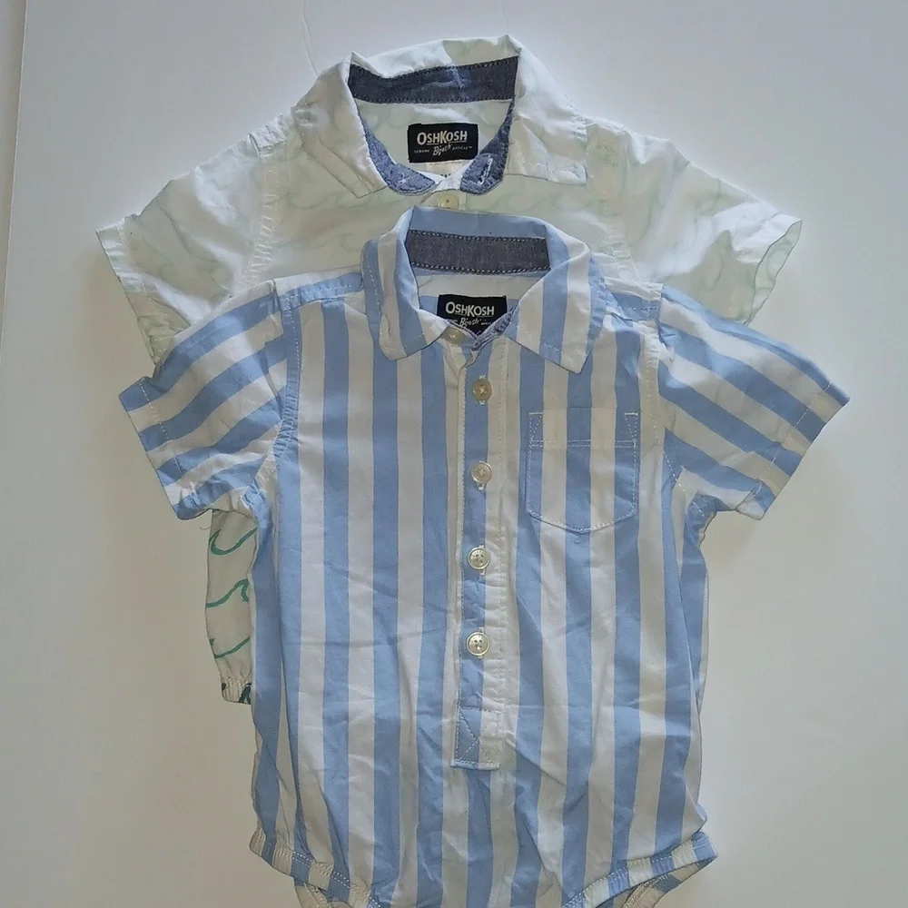 OshKosh B’Gosh Baby Boy Short Sleeve Button Down Bodysuit | Size:6M(strip) & 9M‎